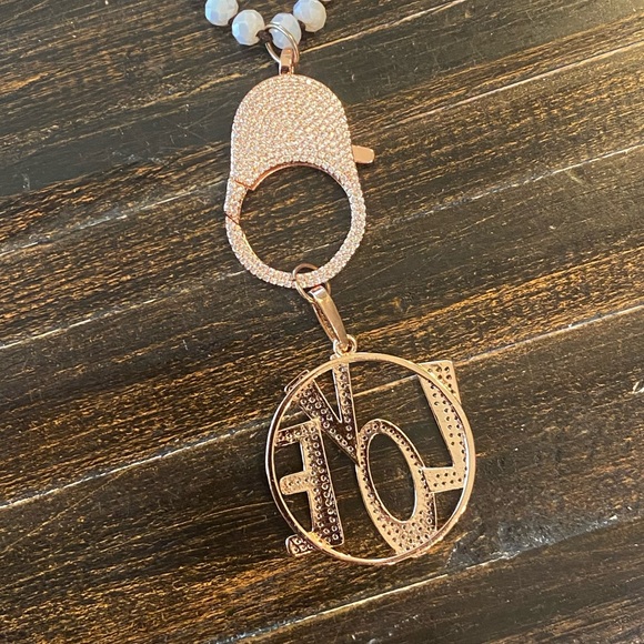 Extra Long Beaded Necklace w/Crystal Love Charm New - Picture 4 of 5